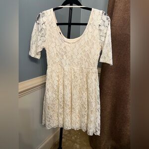 Blue Rain Cream Lace Dress medium NWT
